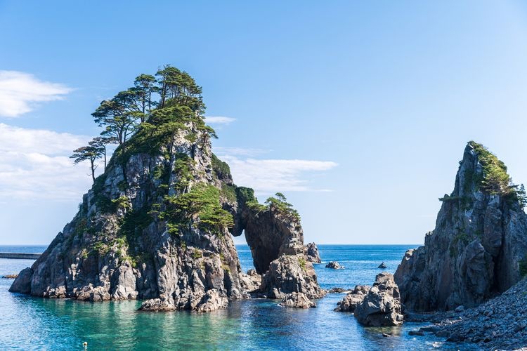 つりがね洞(小袖海岸)