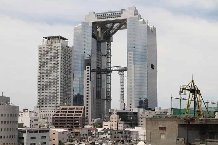 จุดชมวิวสวนลอยฟ้า Umeda Sky Building