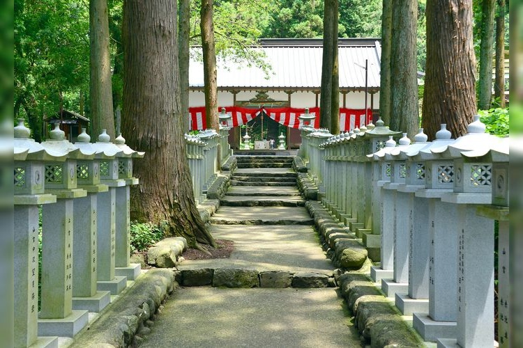 Yamamiya Sengen Jinja Shrine 2