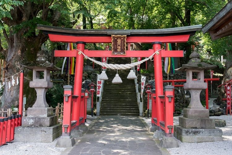 山名八幡宮