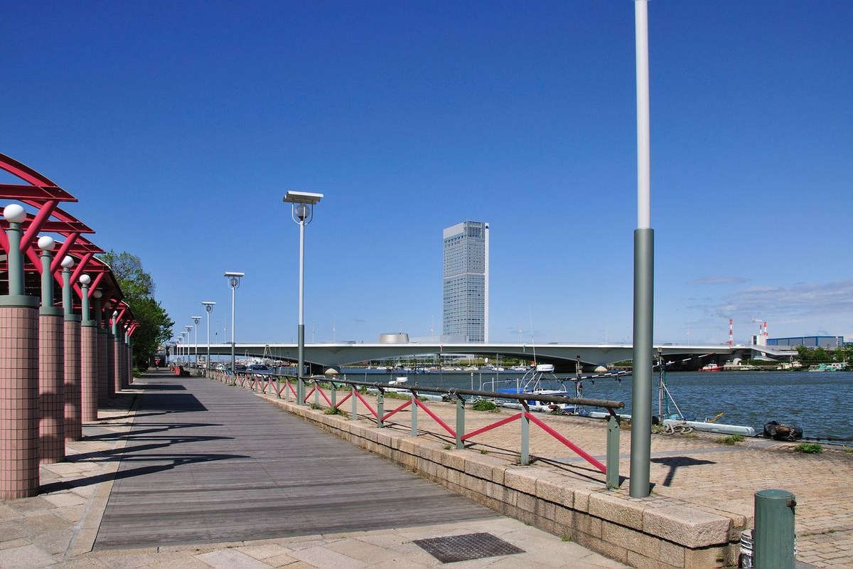 Yasuragi Tei (Yasuragi Embankment)