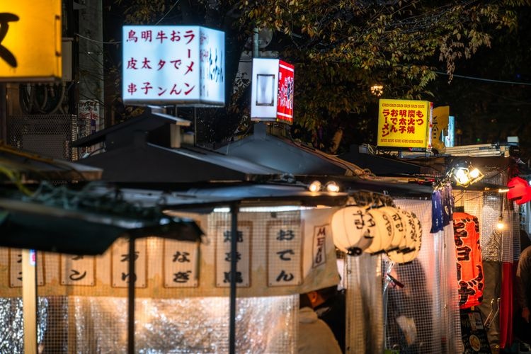 Yatai Yokocho (Tenjin, près de la Banque de la Reconstruction de Showa-dori)