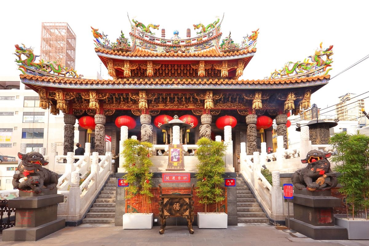 Yokohama Kanteibyo Temple